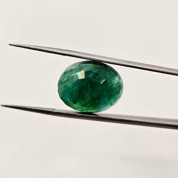Rare 12 CT One Loose Beautiful Natural Green Emerald Stone - Picture 3 of 3